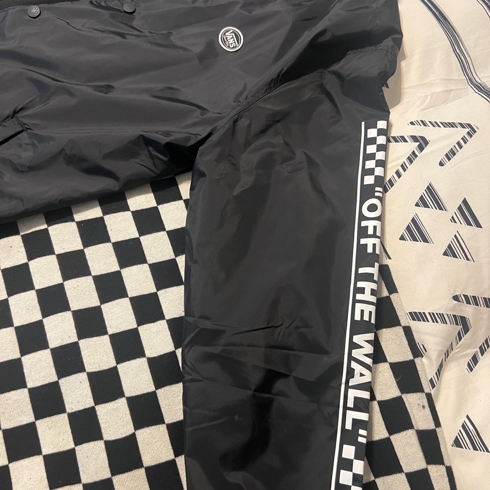 Vans Black Men's Jacket - Picture 4 of 5